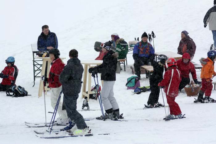 100213-skiliftkarnevalssamstag2010-02-13_15-21-11
